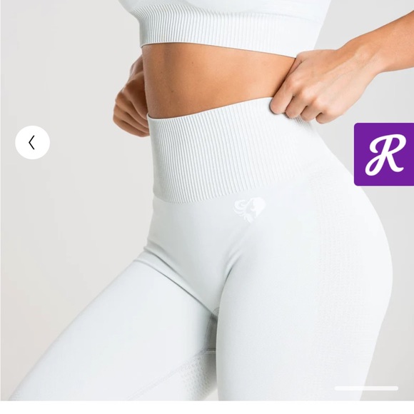 Women’s Best Power Seamless Leggings Washed Light Grey Small - Picture 3 of 5